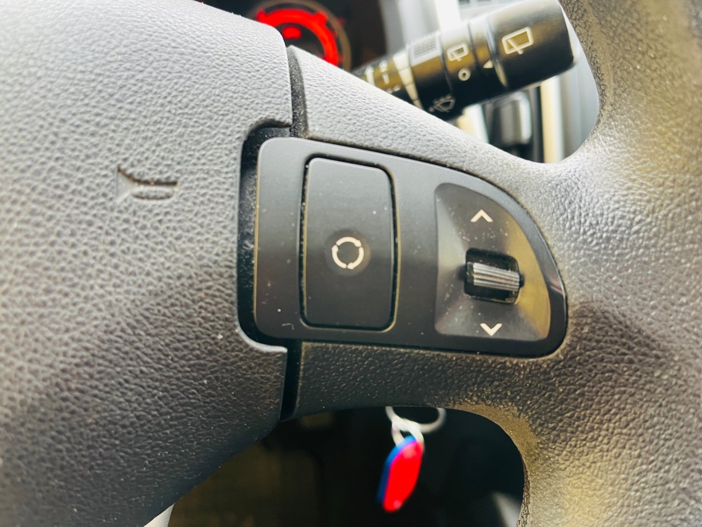 Kia Cee´d 1.4 i BENZÍN