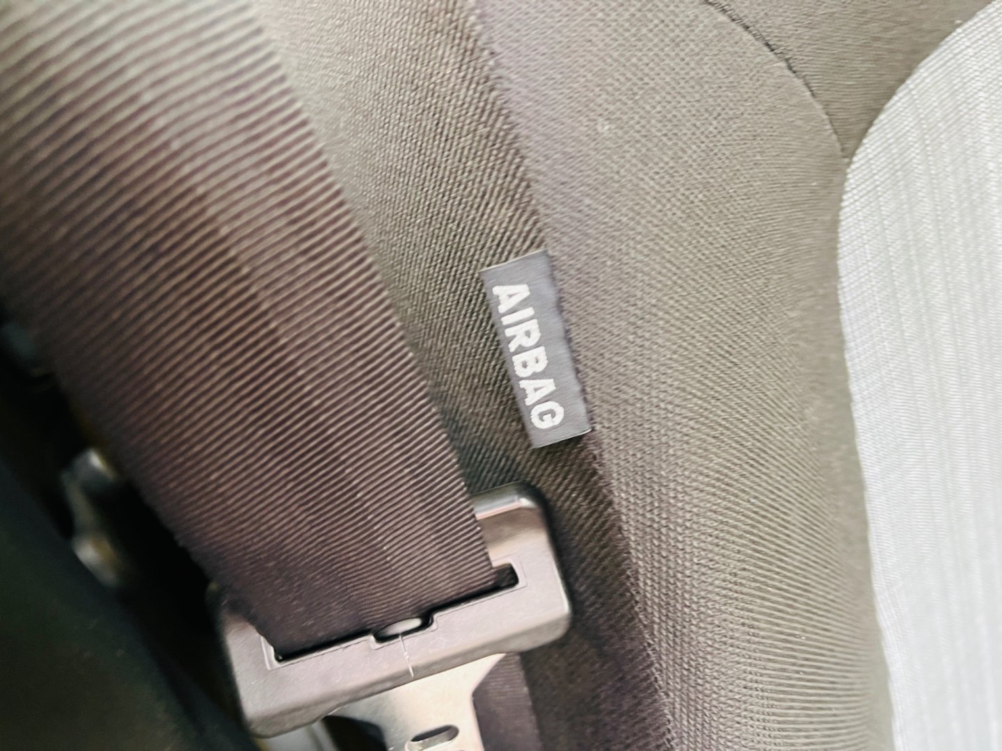 Kia Cee´d 1.4 i BENZÍN