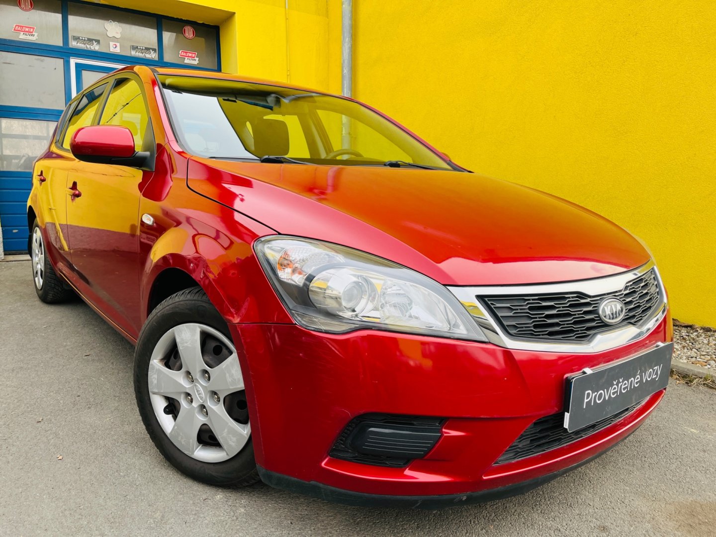 Kia Cee´d 1.4 i BENZÍN