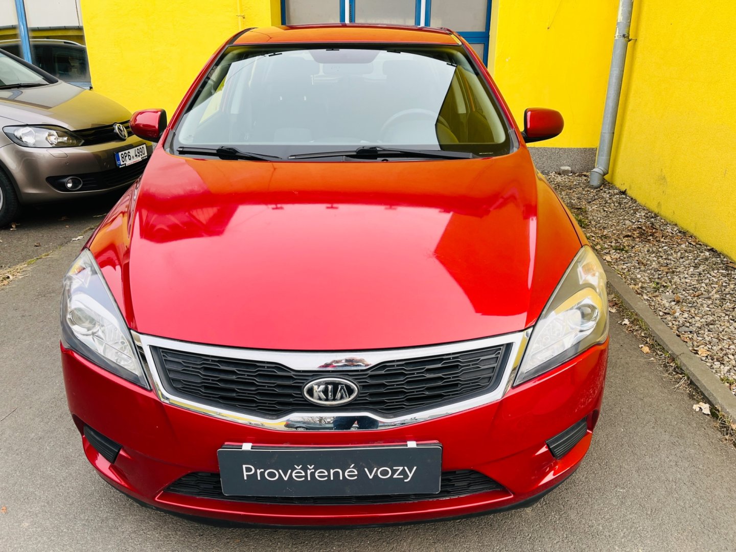 Kia Cee´d 1.4 i BENZÍN