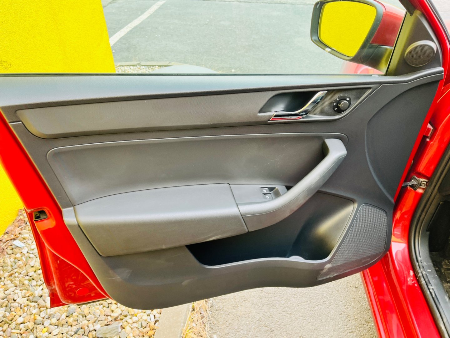 Škoda Rapid 1.2 TSi. BENZÍN SPACEBACK