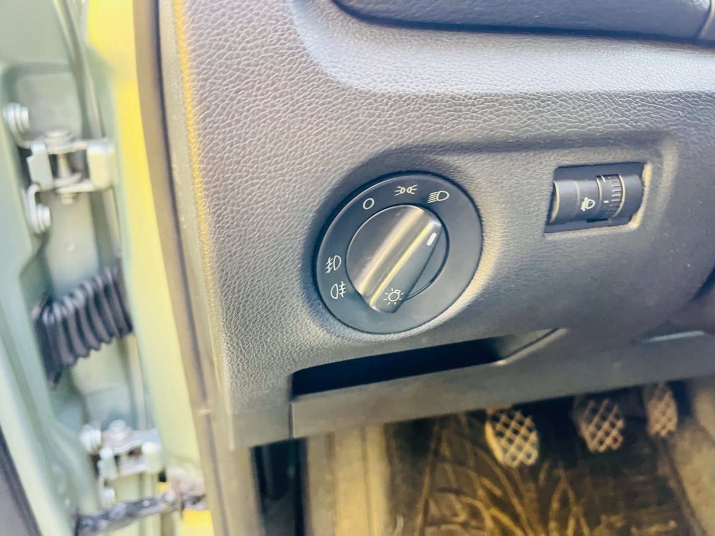 Škoda Fabia 1.2 i BENZÍN COMBI