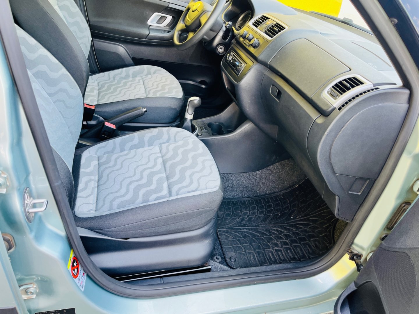 Škoda Fabia 1.2 i BENZÍN COMBI