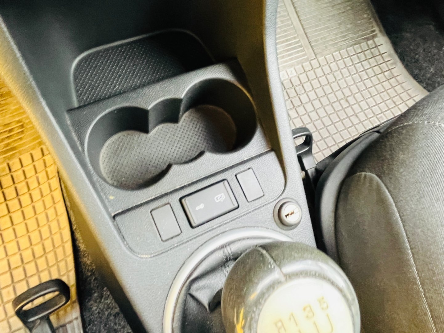 Škoda Fabia 1.2 i BENZÍN  NAJ JEN 94 TIS K