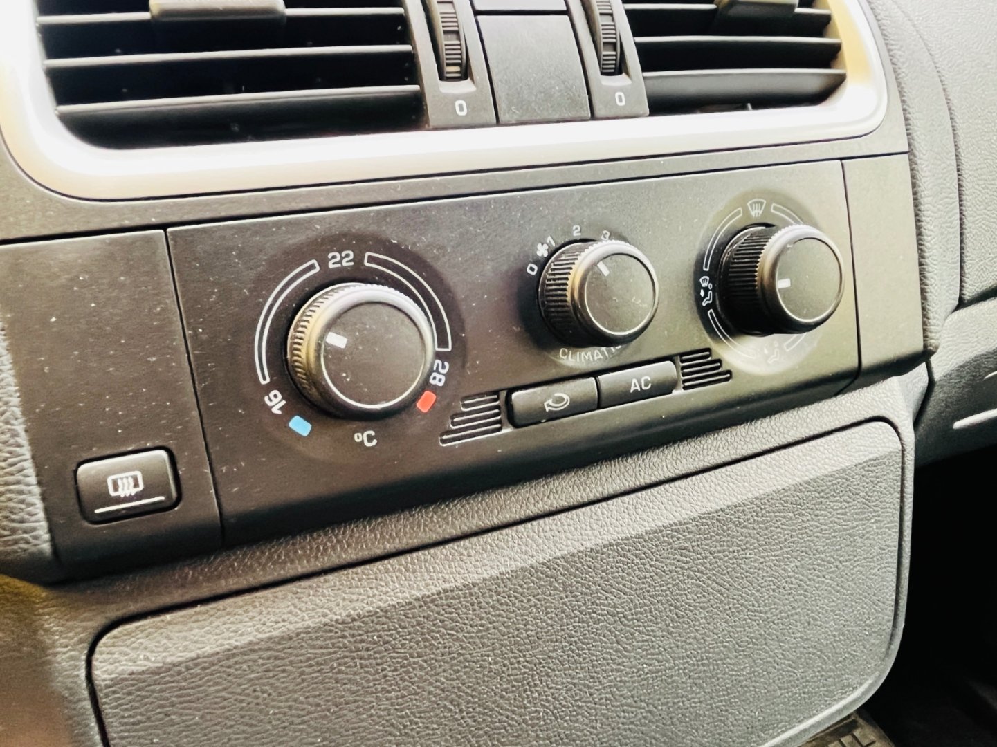 Škoda Fabia 1.2 i BENZÍN  NAJ JEN 94 TIS K