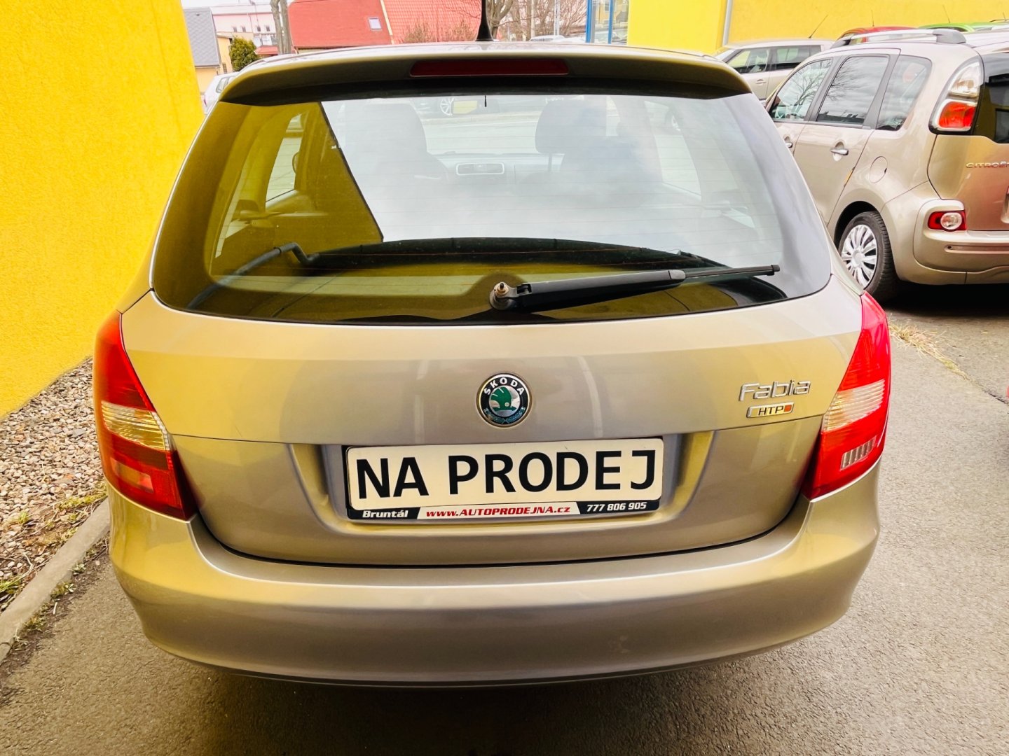 Škoda Fabia 1.2 i BENZÍN COMBI