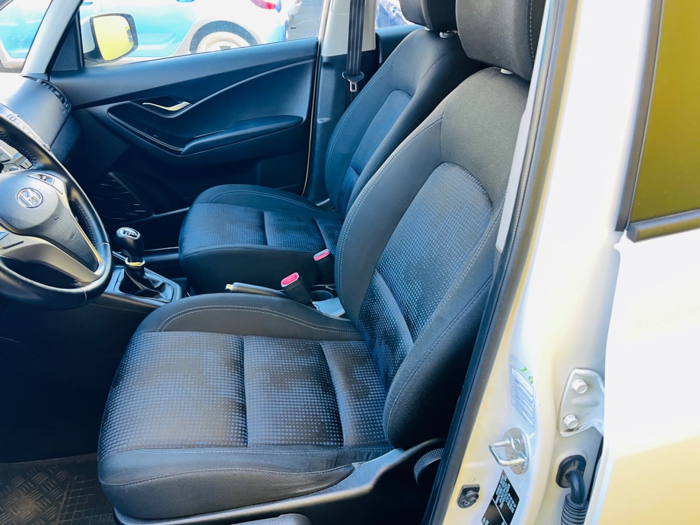 Hyundai ix20 1.4 i BENZÍN