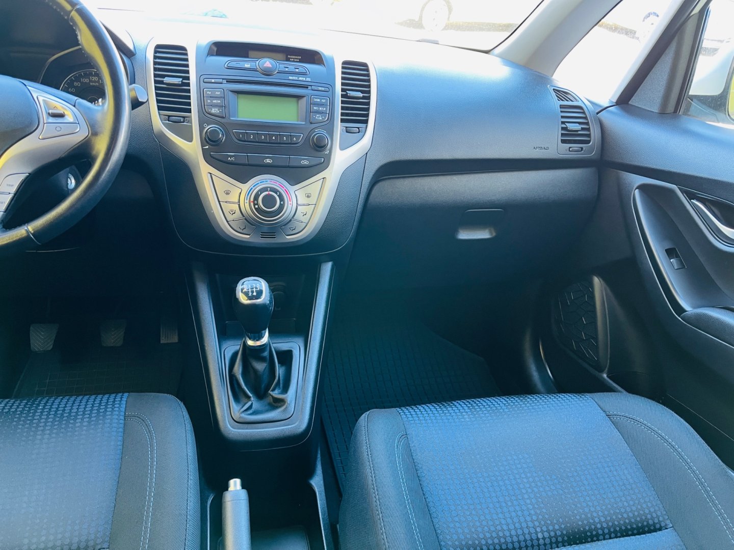 Hyundai ix20 1.4 i BENZÍN