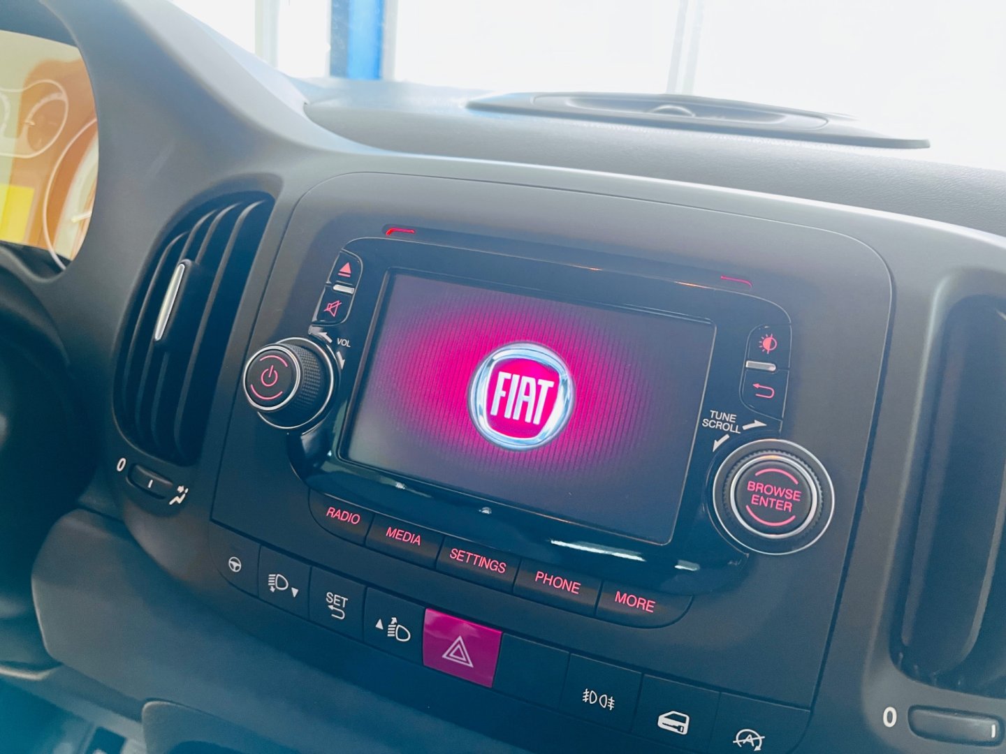 Fiat 500L 0.9 i BENZÍN 77 KW 6 RYCHL