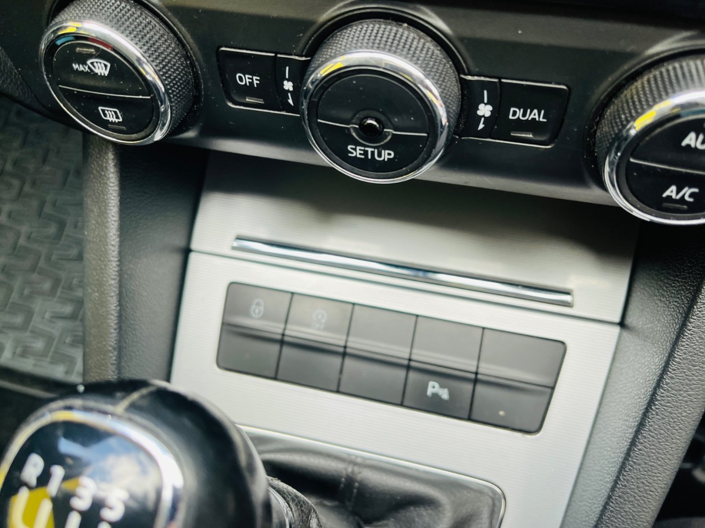 Škoda Octavia 1.2 TSi DIGI KLIMA, VYHŘEV SED