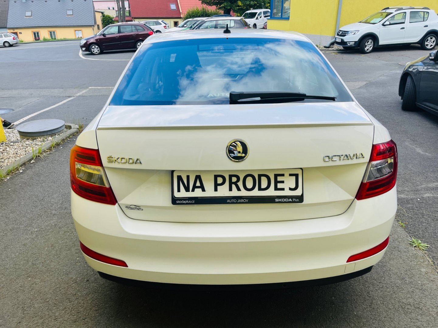 Škoda Octavia 1.2 TSi DIGI KLIMA, VYHŘEV SED