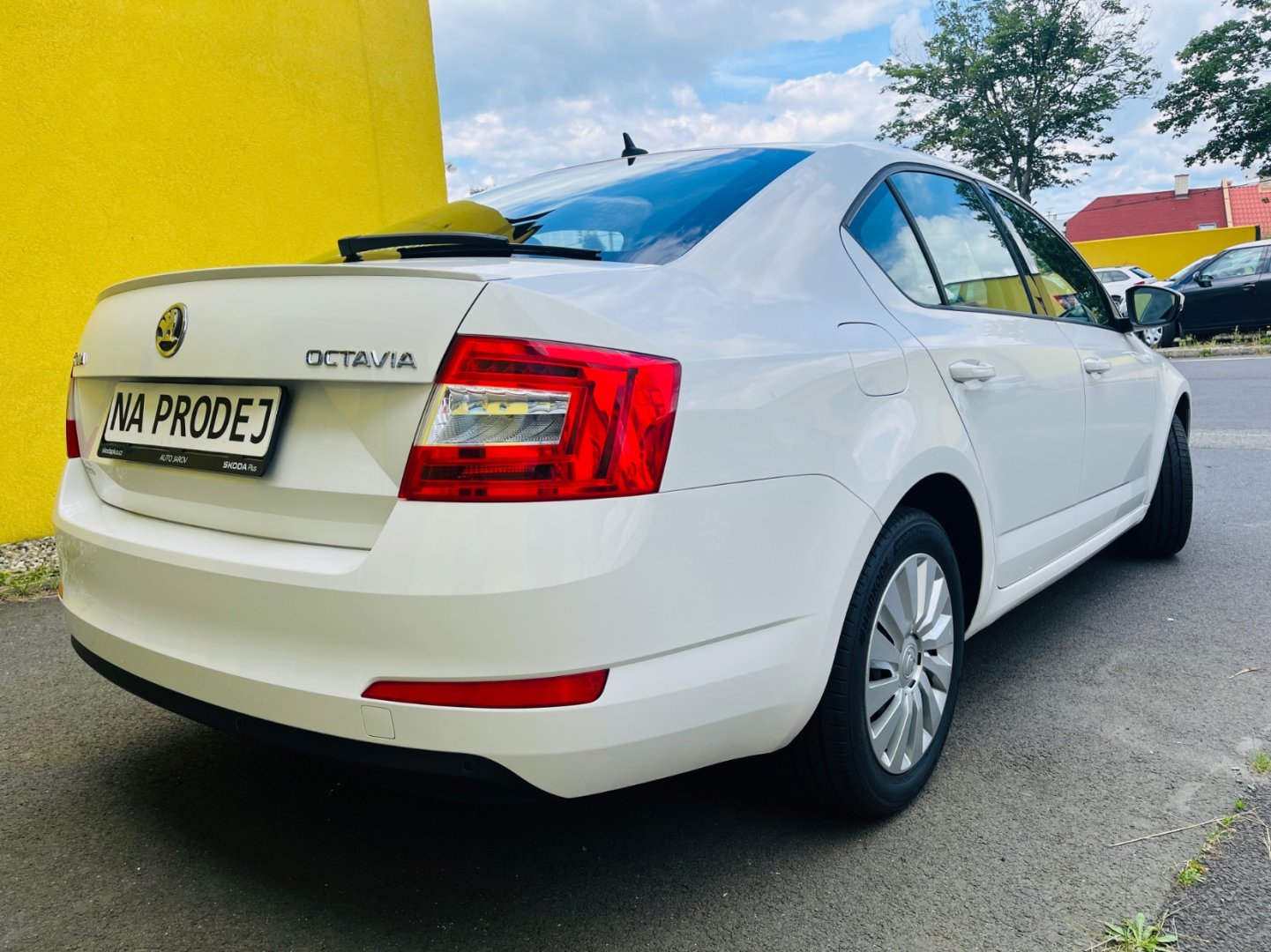 Škoda Octavia 1.2 TSi DIGI KLIMA, VYHŘEV SED