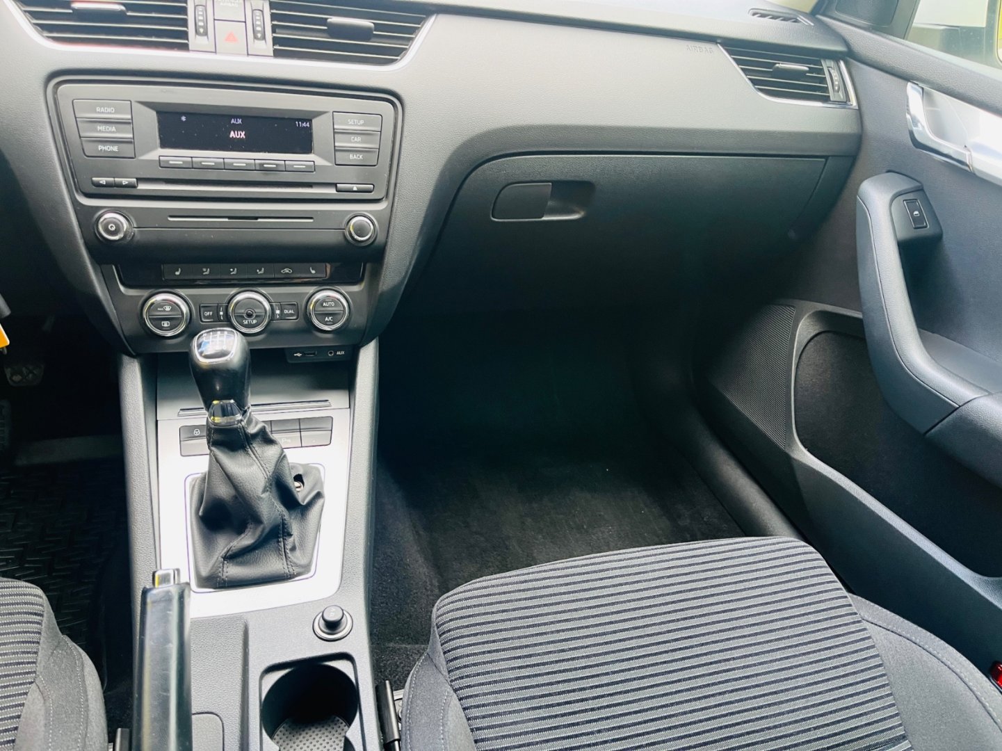 Škoda Octavia 1.2 TSi DIGI KLIMA, VYHŘEV SED