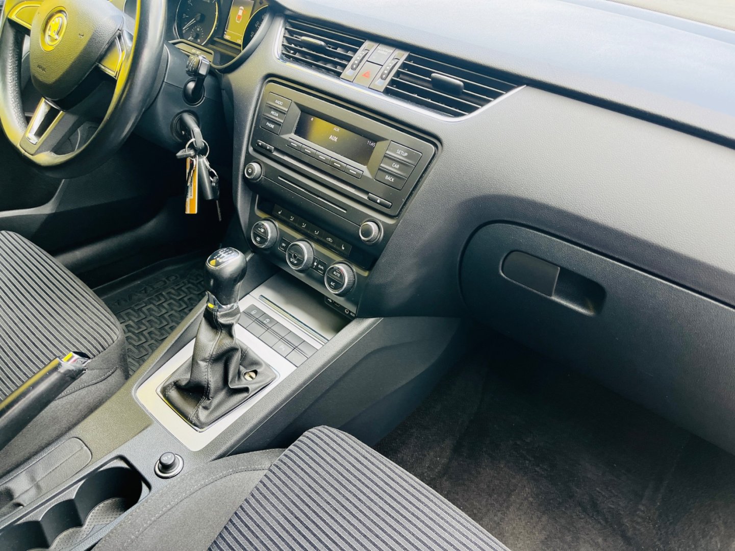 Škoda Octavia 1.2 TSi DIGI KLIMA, VYHŘEV SED