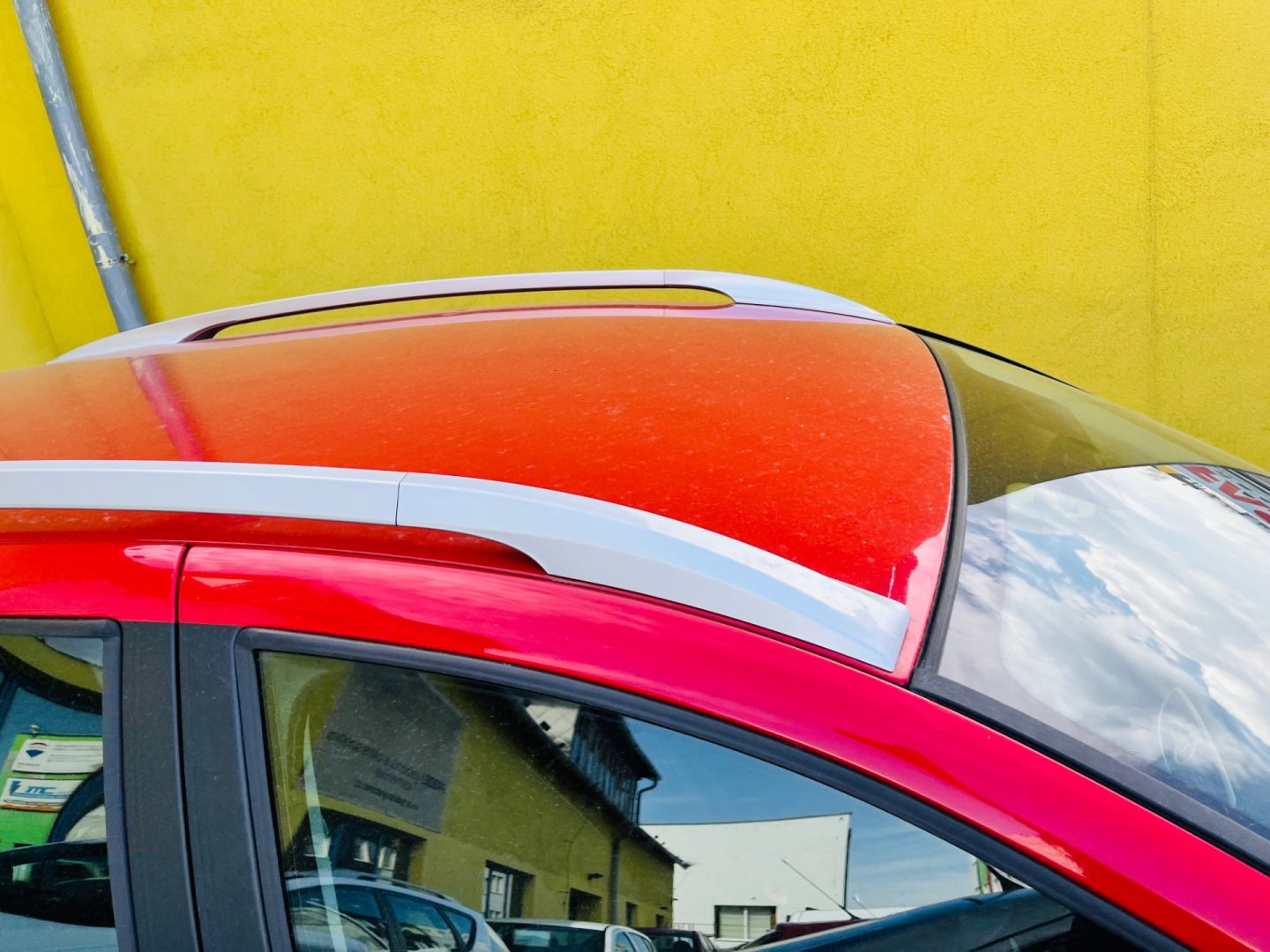 Renault Clio 1.2 i BENZÍN KLIMA ALU KOLA