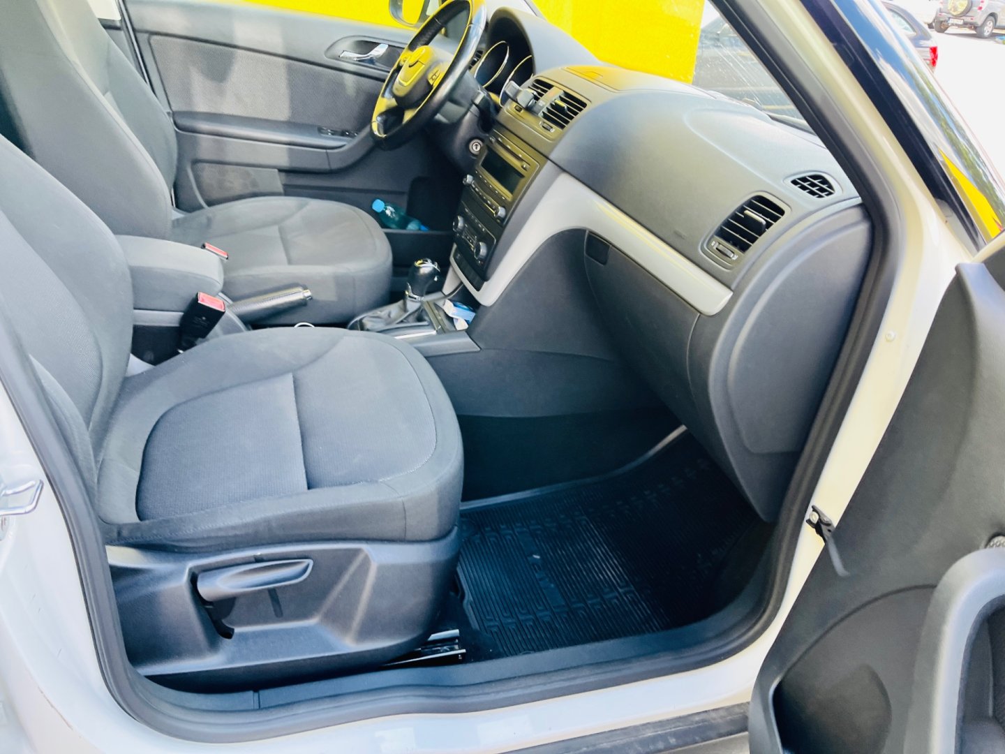 Škoda Yeti 1.2 TSi DSG NAJ JEN 98 TIS KM