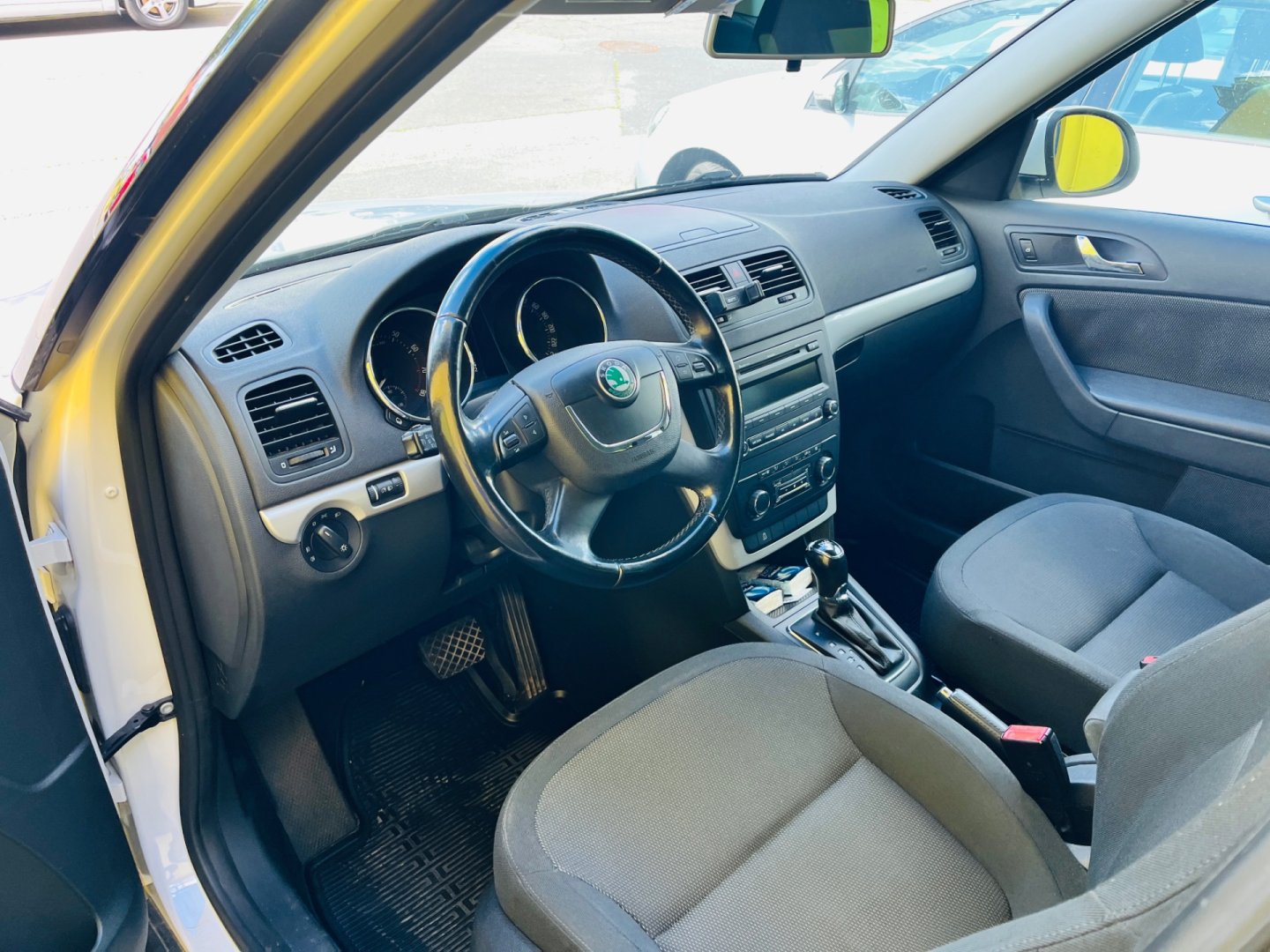 Škoda Yeti 1.2 TSi DSG NAJ JEN 98 TIS KM