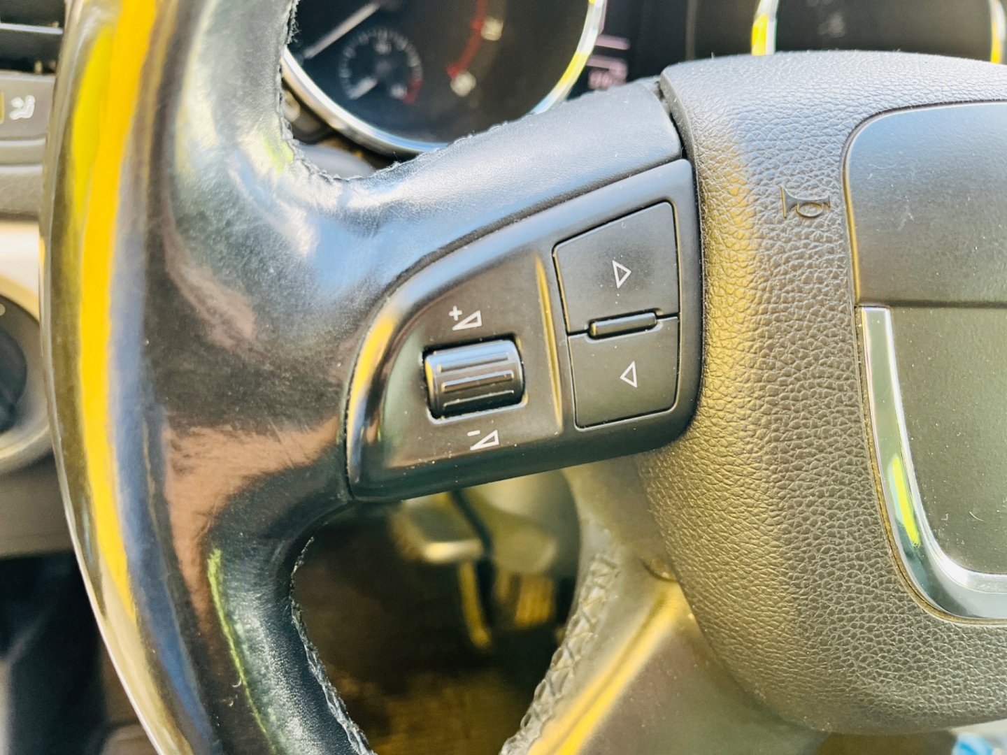 Škoda Yeti 1.2 TSi DSG NAJ JEN 98 TIS KM