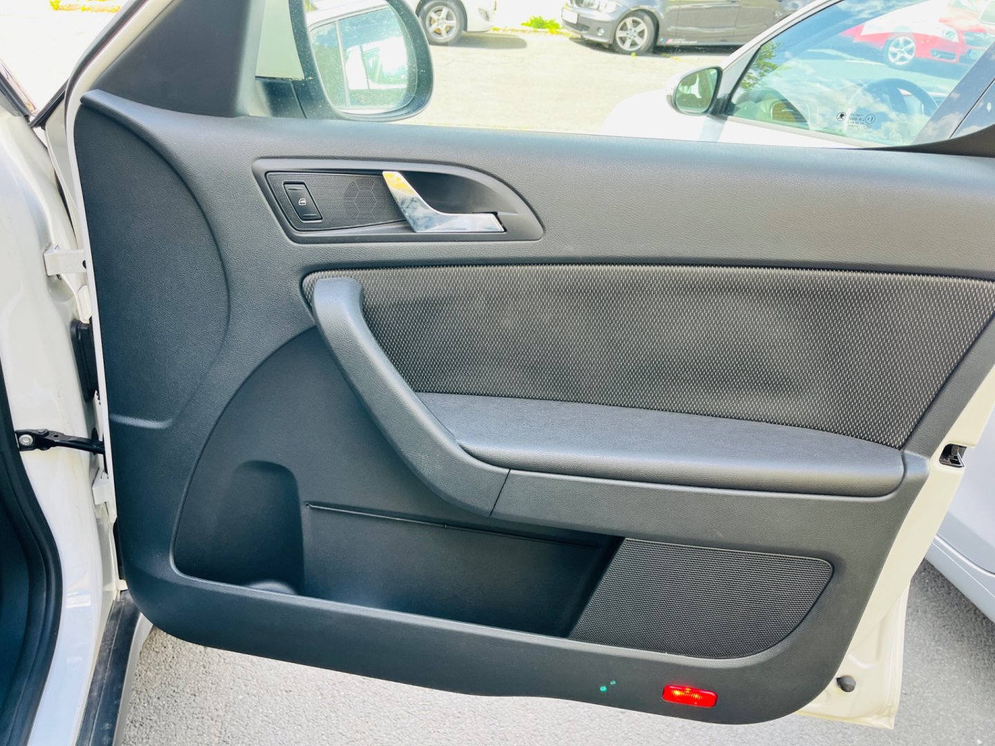 Škoda Yeti 1.2 TSi DSG NAJ JEN 98 TIS KM