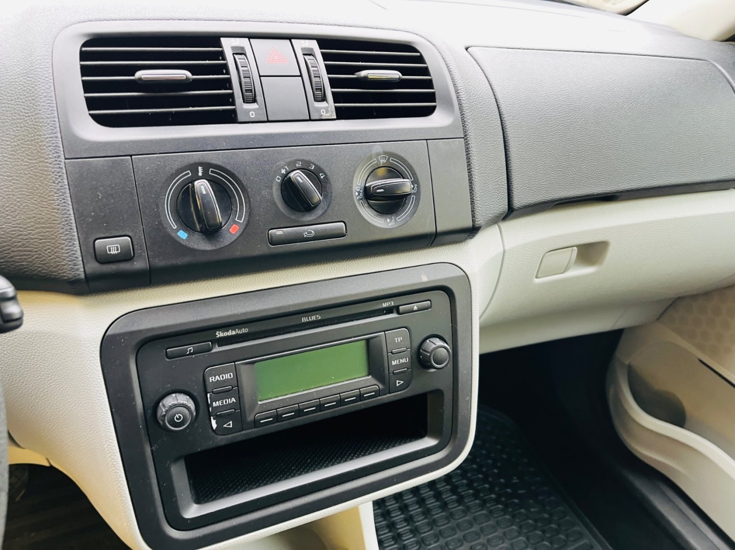 Škoda Fabia 1.2 i BENZÍN NAJ 102 TIS KM