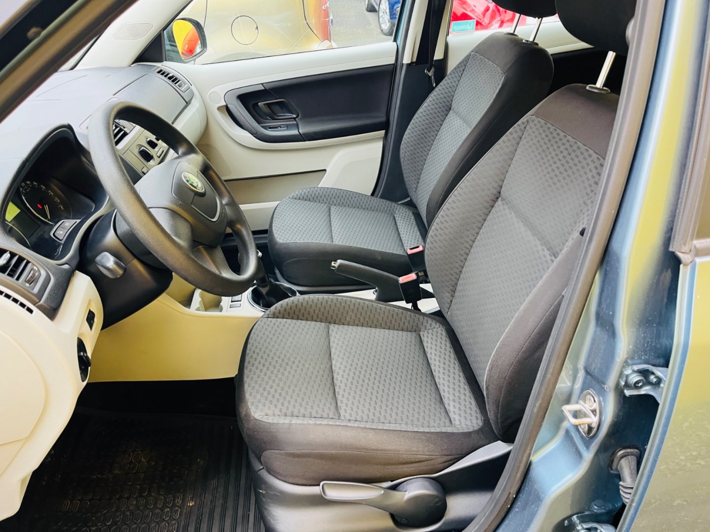 Škoda Fabia 1.2 i BENZÍN NAJ 102 TIS KM