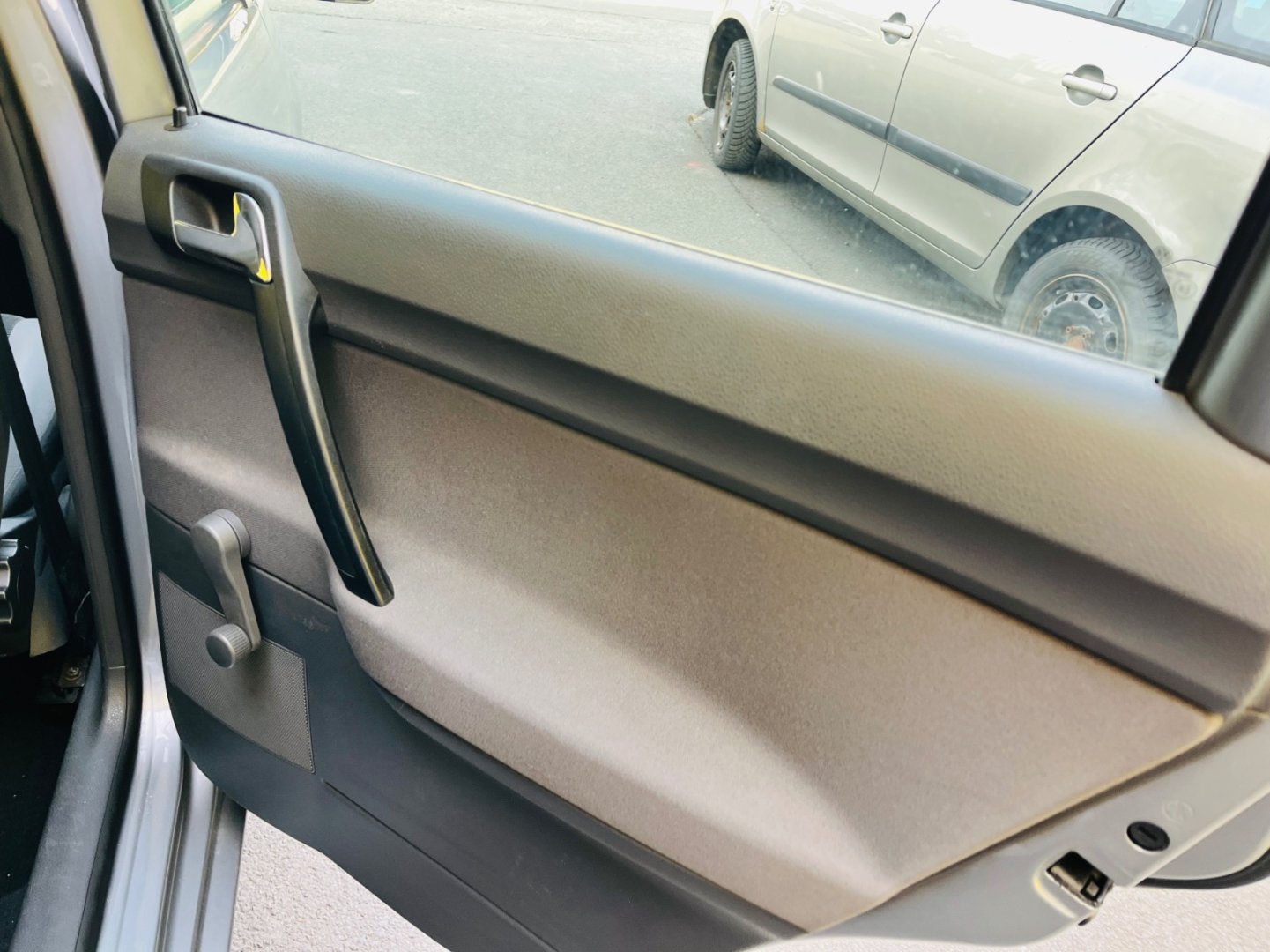 Volkswagen Polo 1.2 i NAJ JEN 120 TIS KM