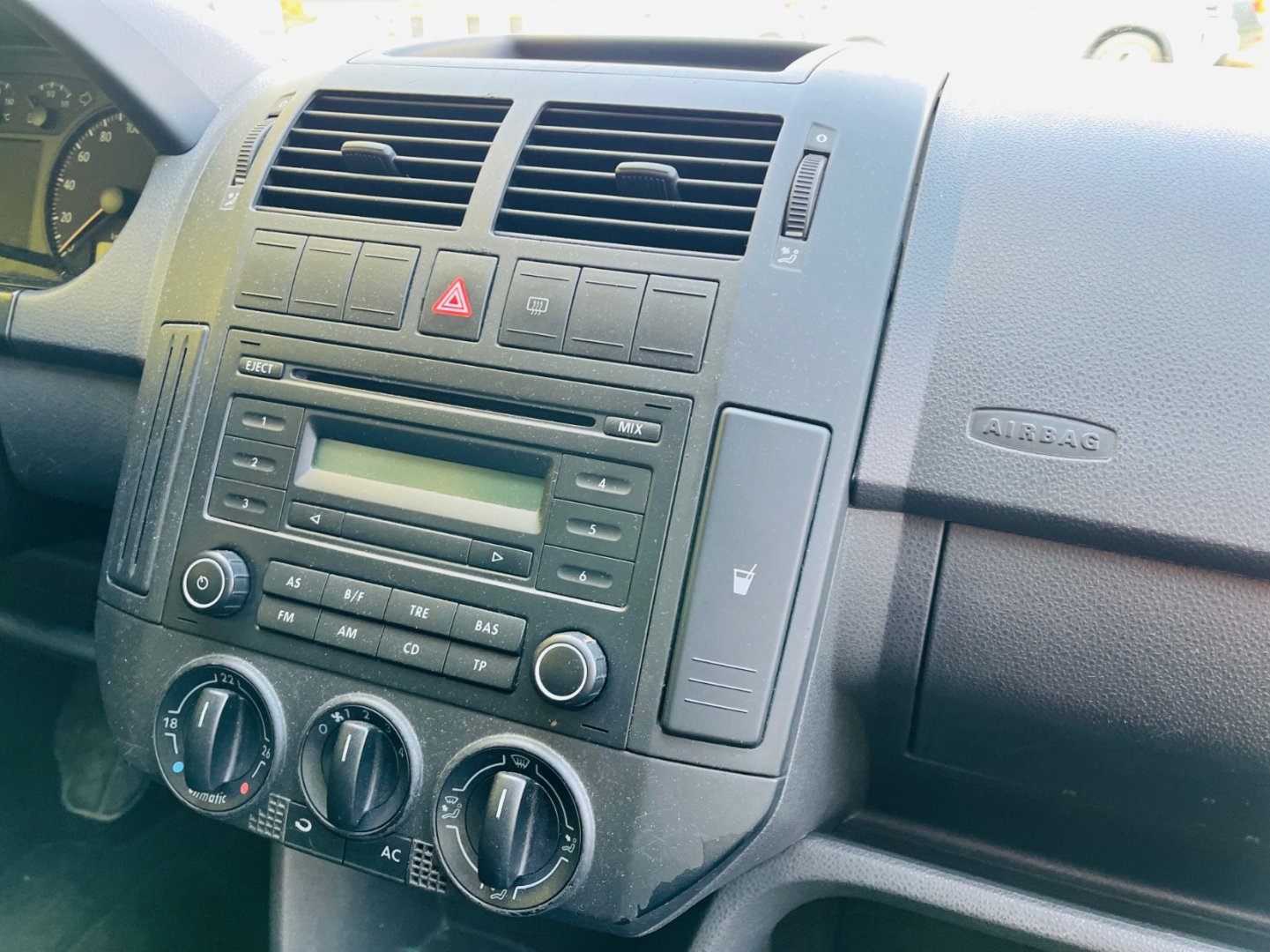 Volkswagen Polo 1.2 i NAJ JEN 120 TIS KM