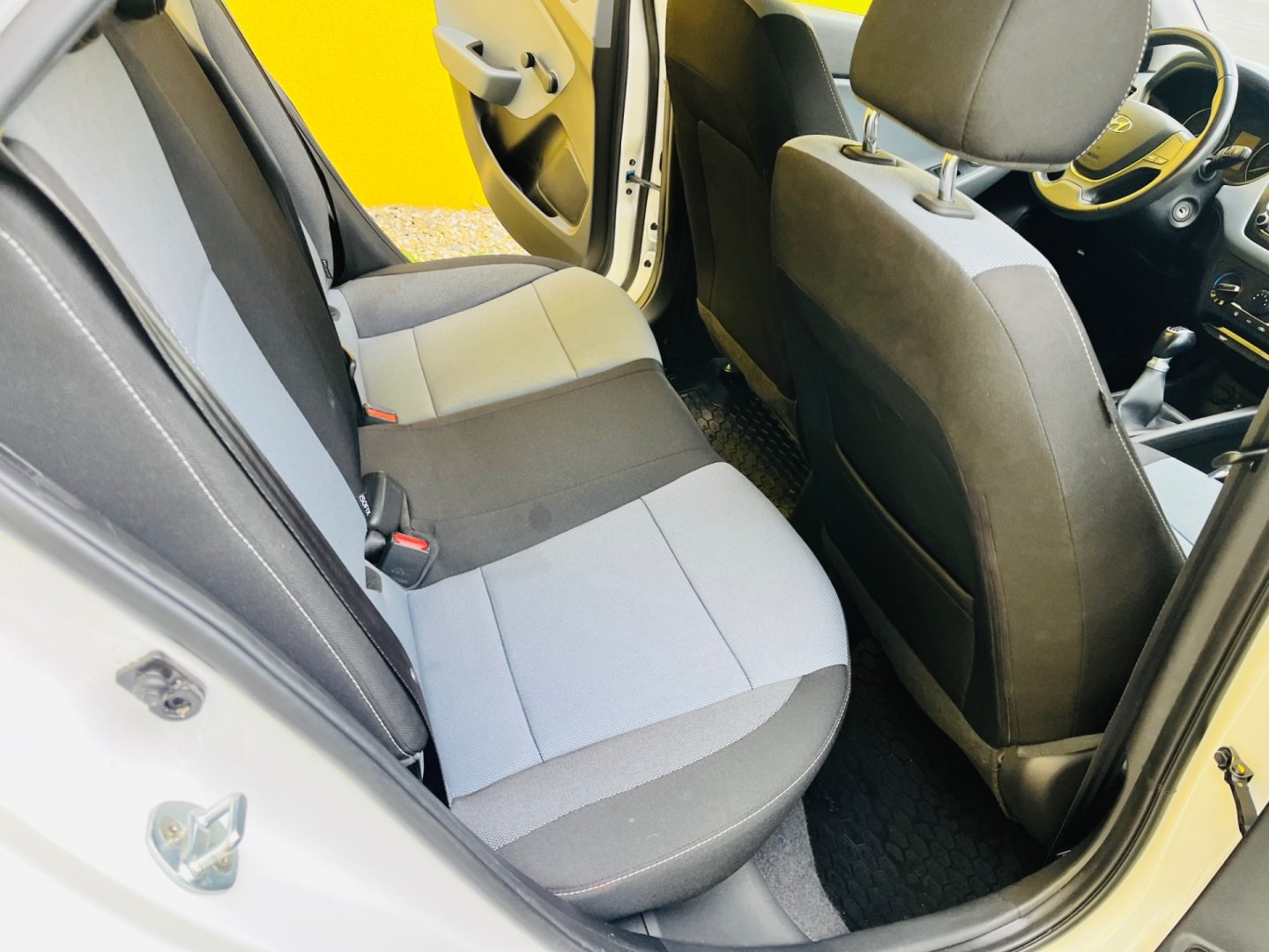 Hyundai i20 1.2 i BENZÍN MALO NAJETO