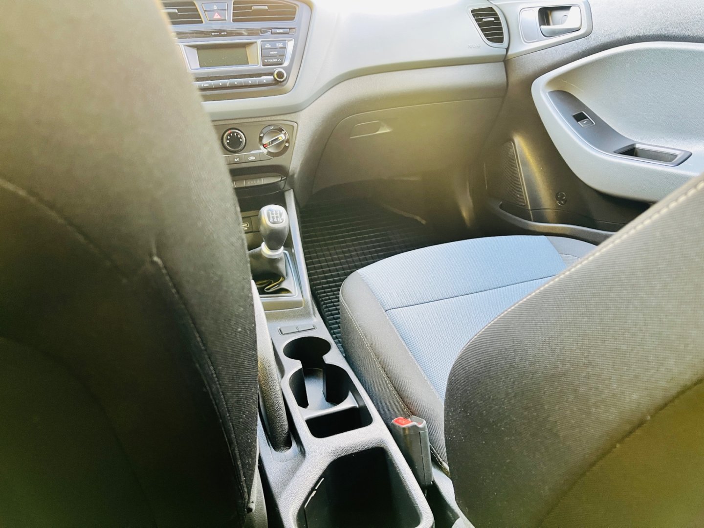 Hyundai i20 1.2 i BENZÍN NAJETO JEN 68 TIS