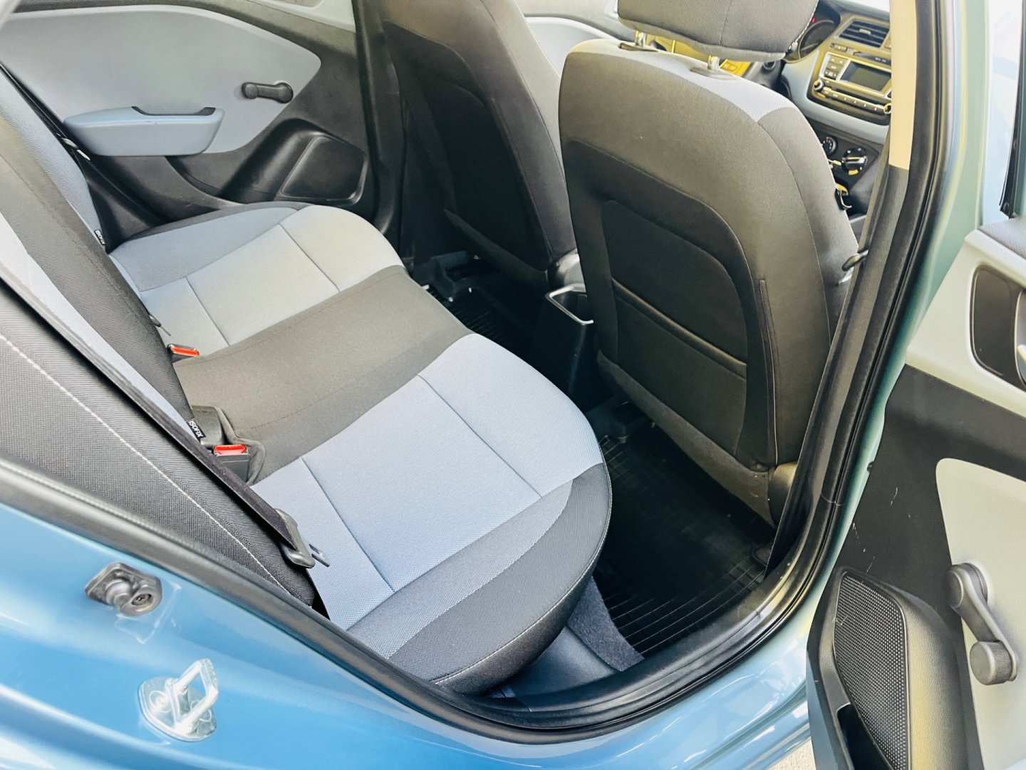 Hyundai i20 1.2 i BENZÍN NAJETO JEN 68 TIS