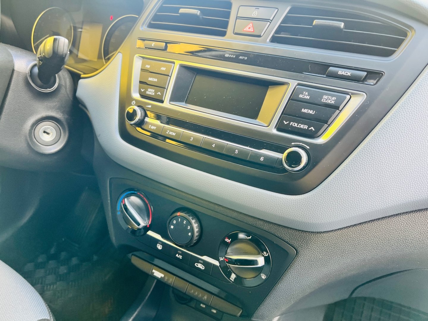 Hyundai i20 1.2 i BENZÍN NAJETO JEN 68 TIS