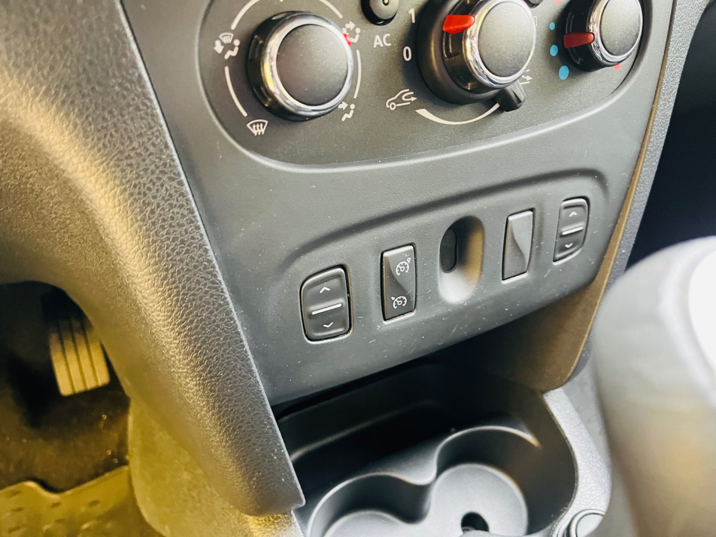 Dacia Sandero 0.9 TCe BENZÍN STEPWAY