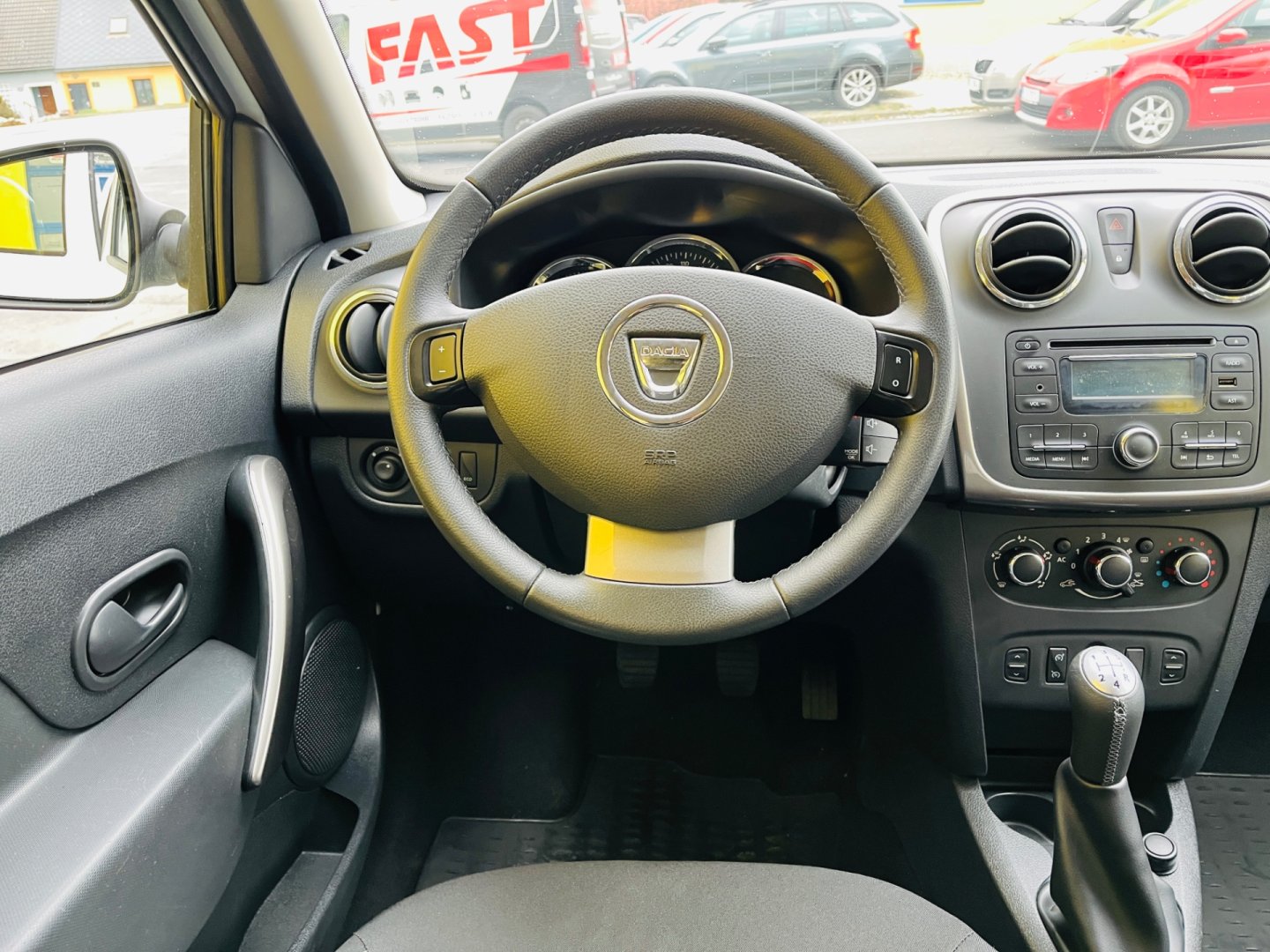 Dacia Sandero 0.9 TCe BENZÍN STEPWAY