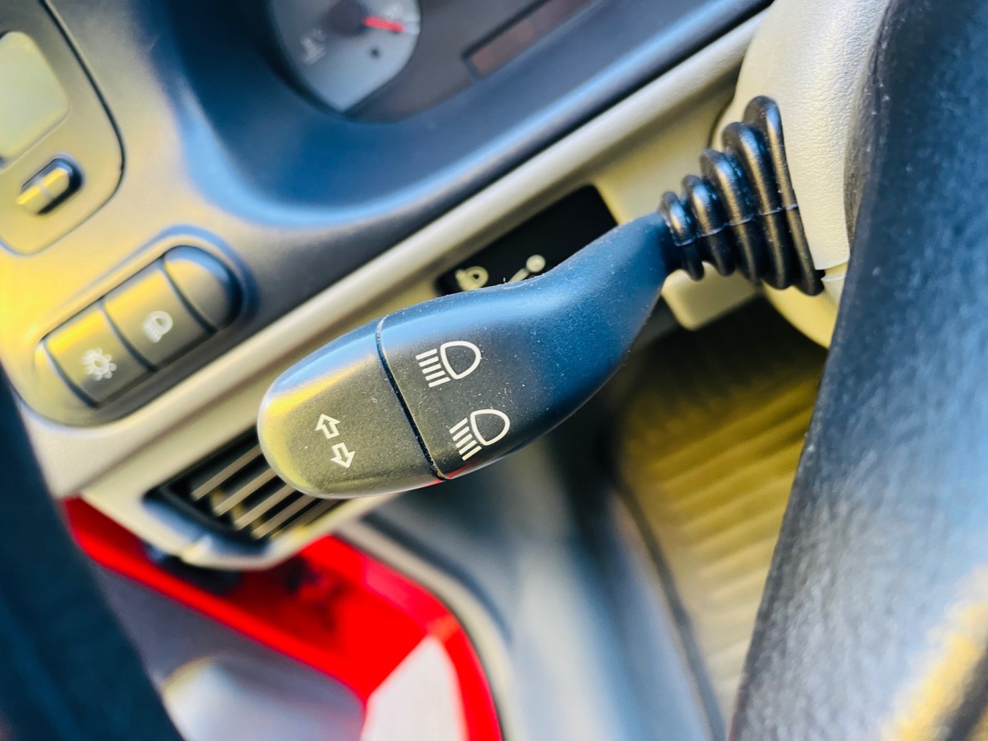 Škoda Felicia 1.3 Mpi 50 kW TAŽNÉ NAJ 91 TIS