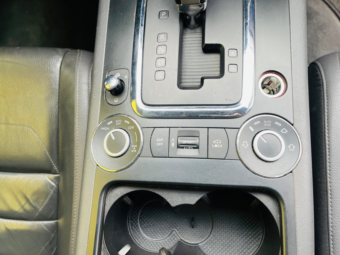 Volkswagen Touareg 3.0 Tdi 4x4 DSG