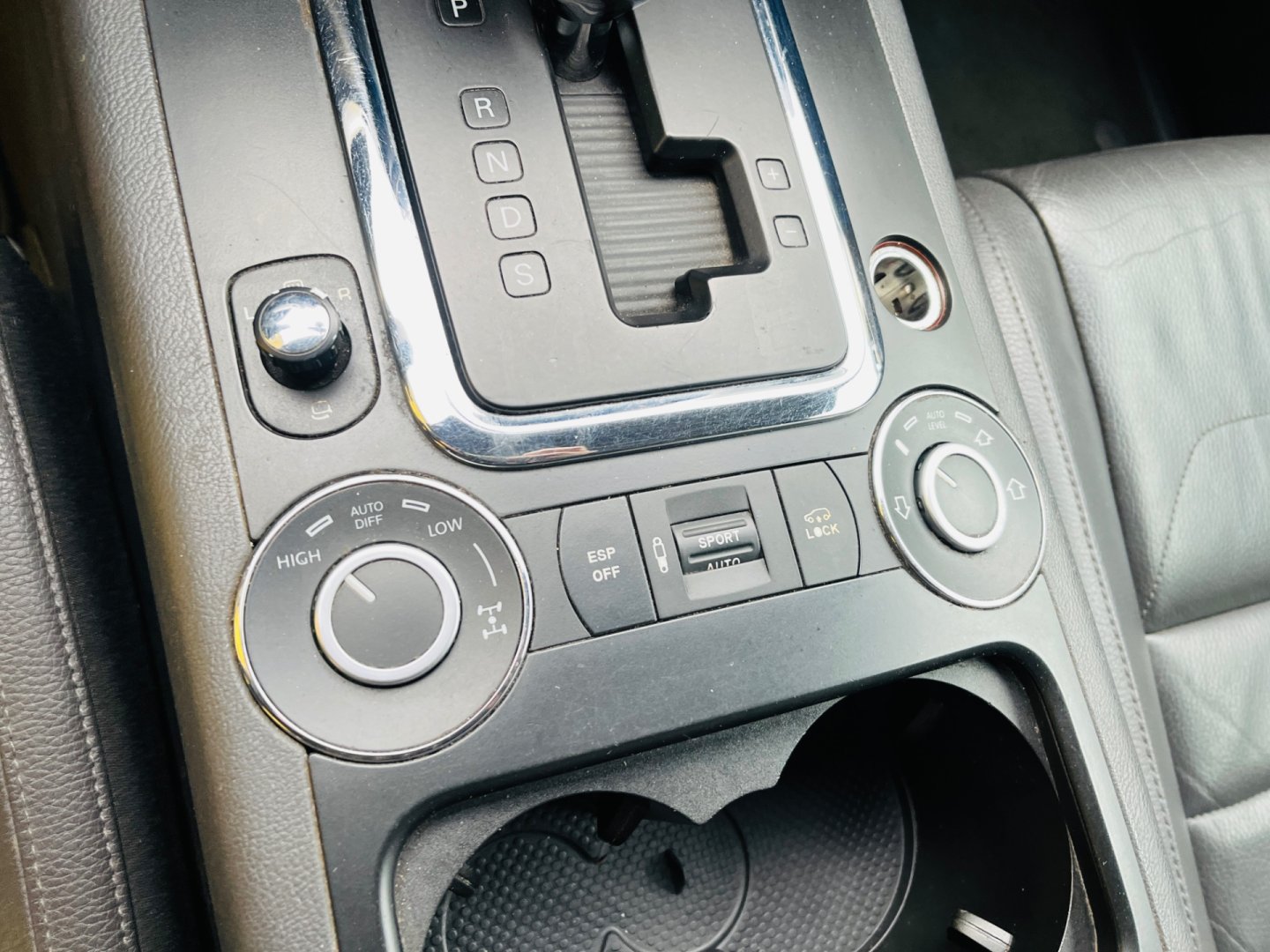 Volkswagen Touareg 3.0 Tdi 4x4 DSG