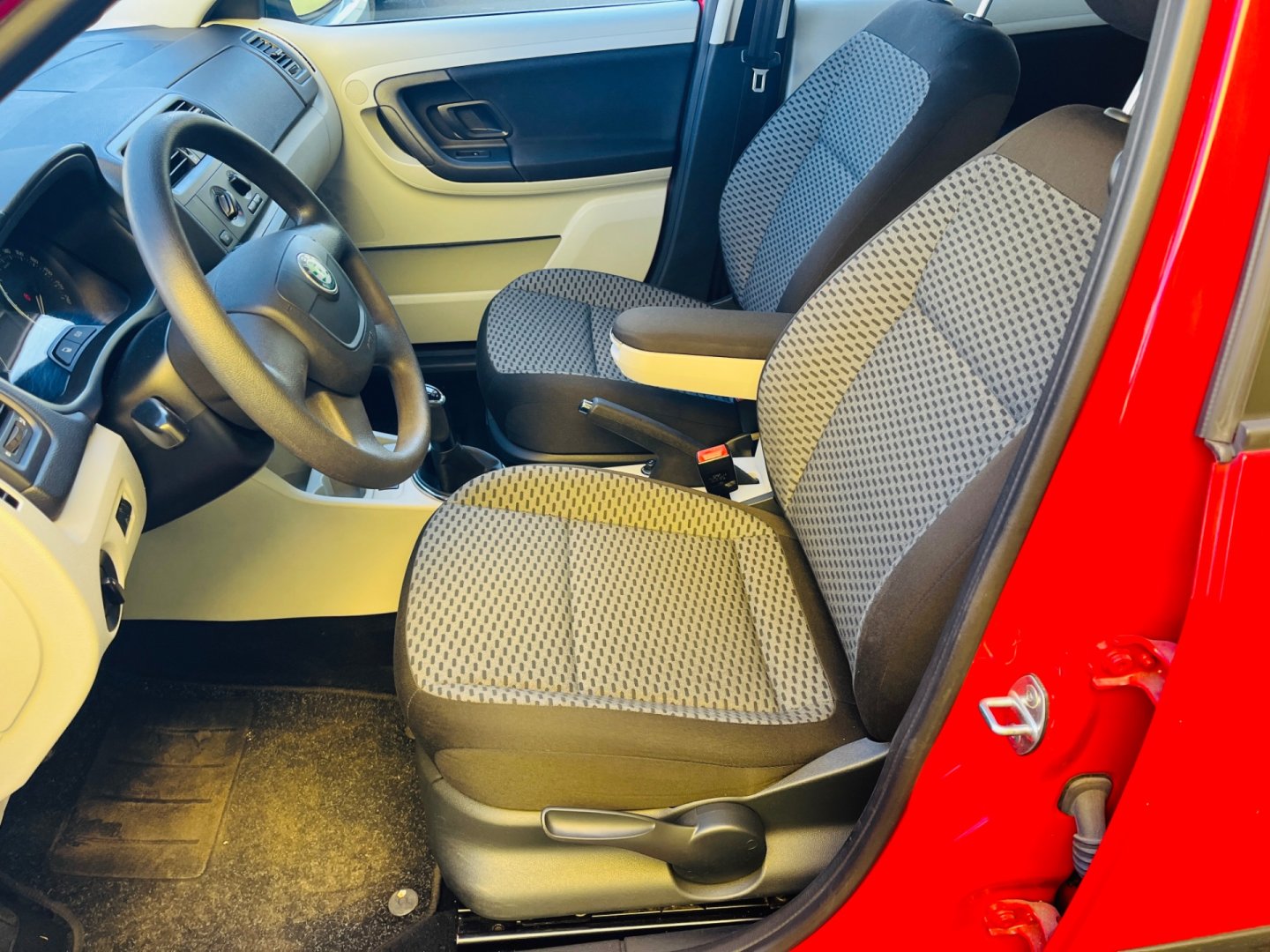 Škoda Fabia 1.2 i  NAJETO JEN 80 TIS KM