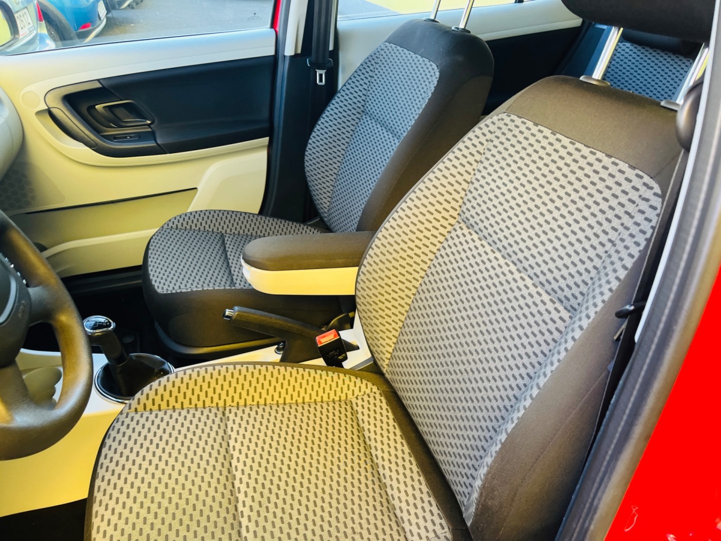 Škoda Fabia 1.2 i  NAJETO JEN 80 TIS KM