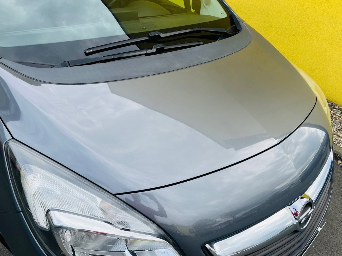 Opel Meriva 1.4 i BENZÍN 88 kW