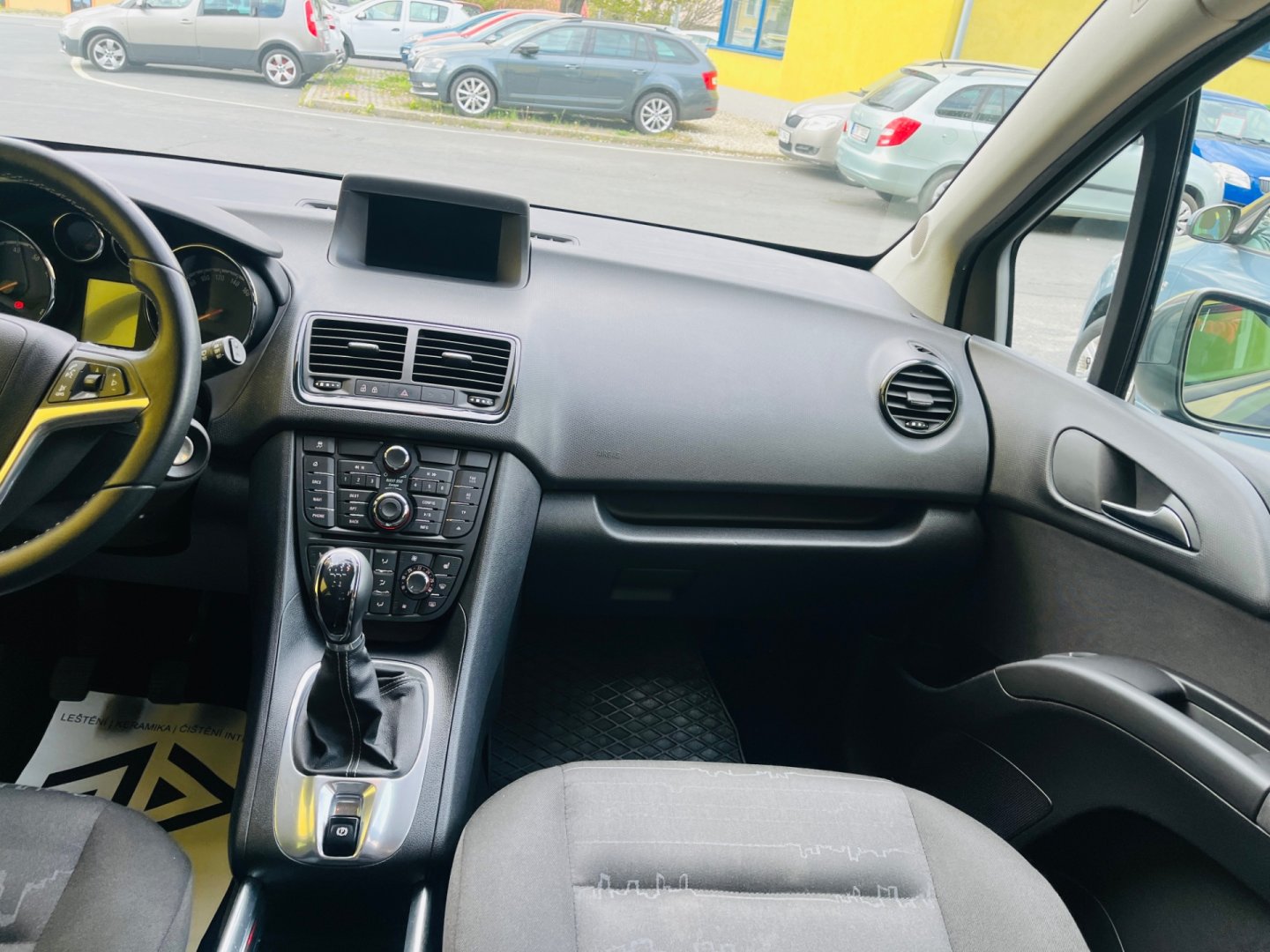 Opel Meriva 1.4 i BENZÍN 88 kW