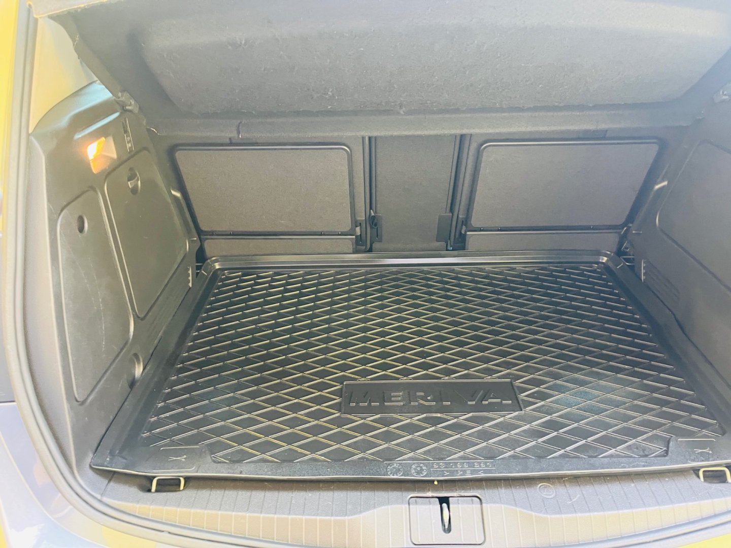 Opel Meriva 1.4 i BENZÍN 88 kW