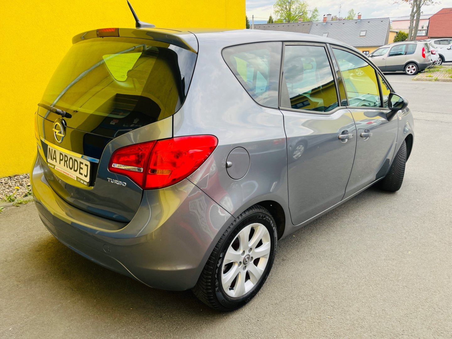 Opel Meriva 1.4 i BENZÍN 88 kW