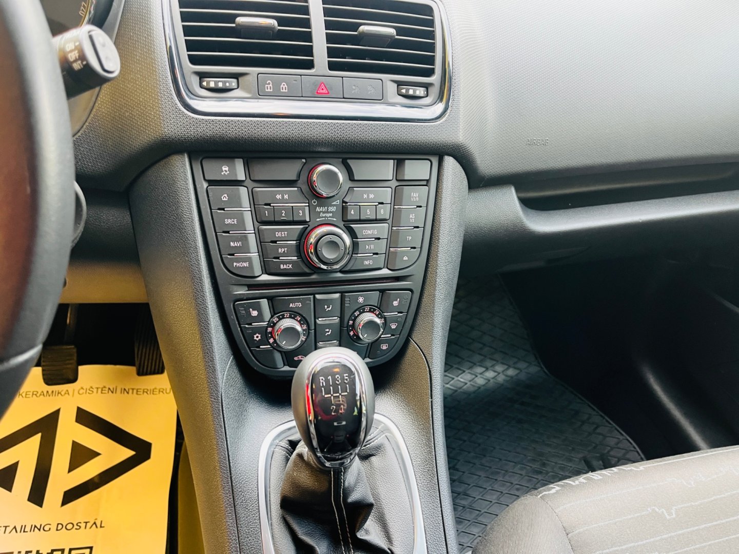Opel Meriva 1.4 i BENZÍN 88 kW