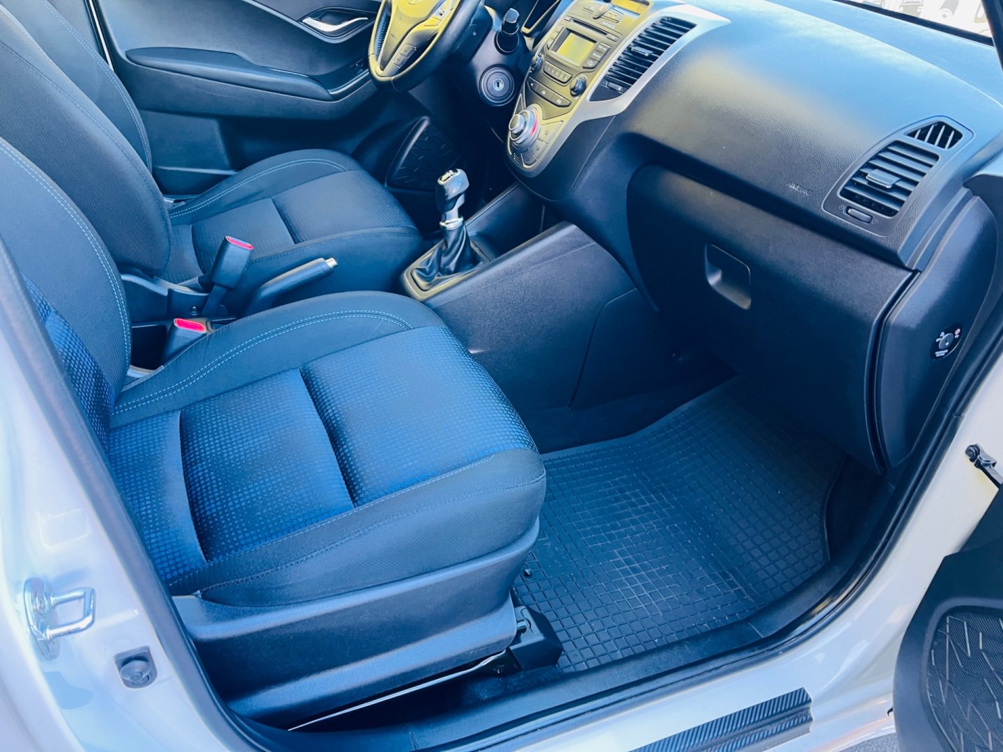 Hyundai ix20 1.4 i BENZÍN