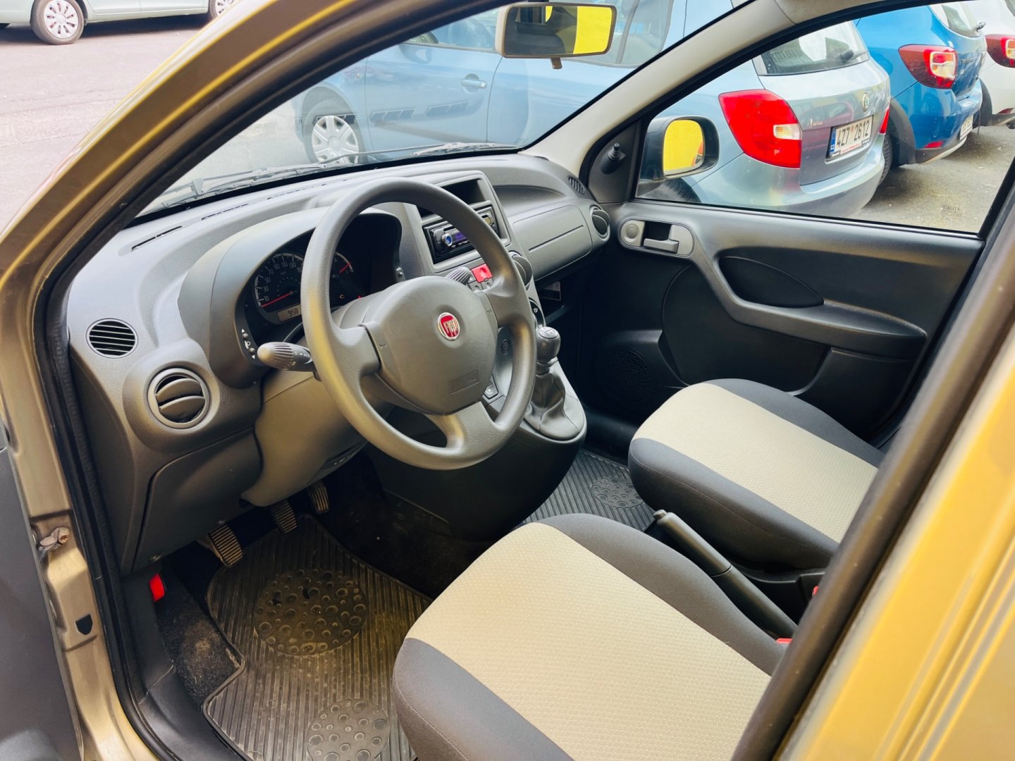 Fiat Panda 1.1 i BENZÍN NAJ JEN 51 TIS KM