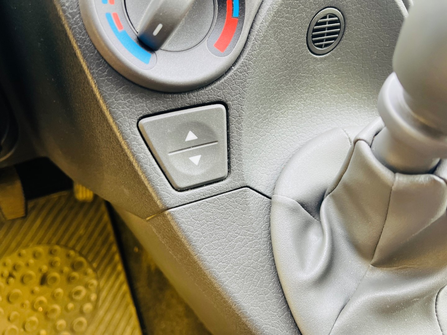 Fiat Panda 1.1 i BENZÍN NAJ JEN 51 TIS KM