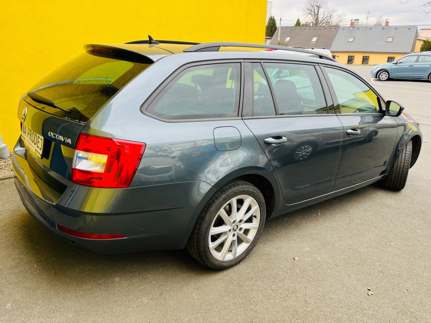 Škoda Octavia 1.0 Tsi 85 kW 6 RYCHL NAVI