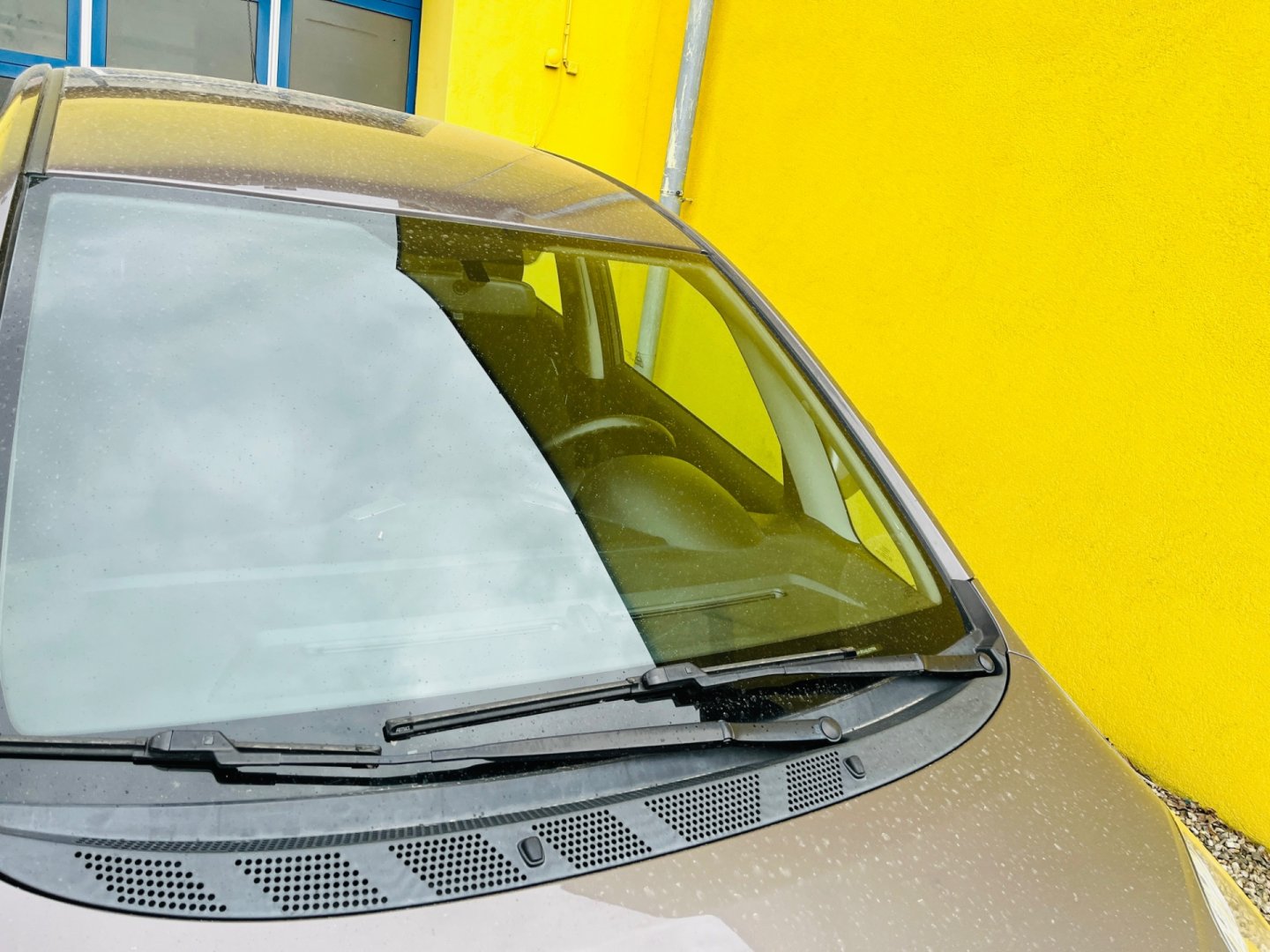 Hyundai ix20 1.6 i BENZÍN 91 kW ALU KOLA