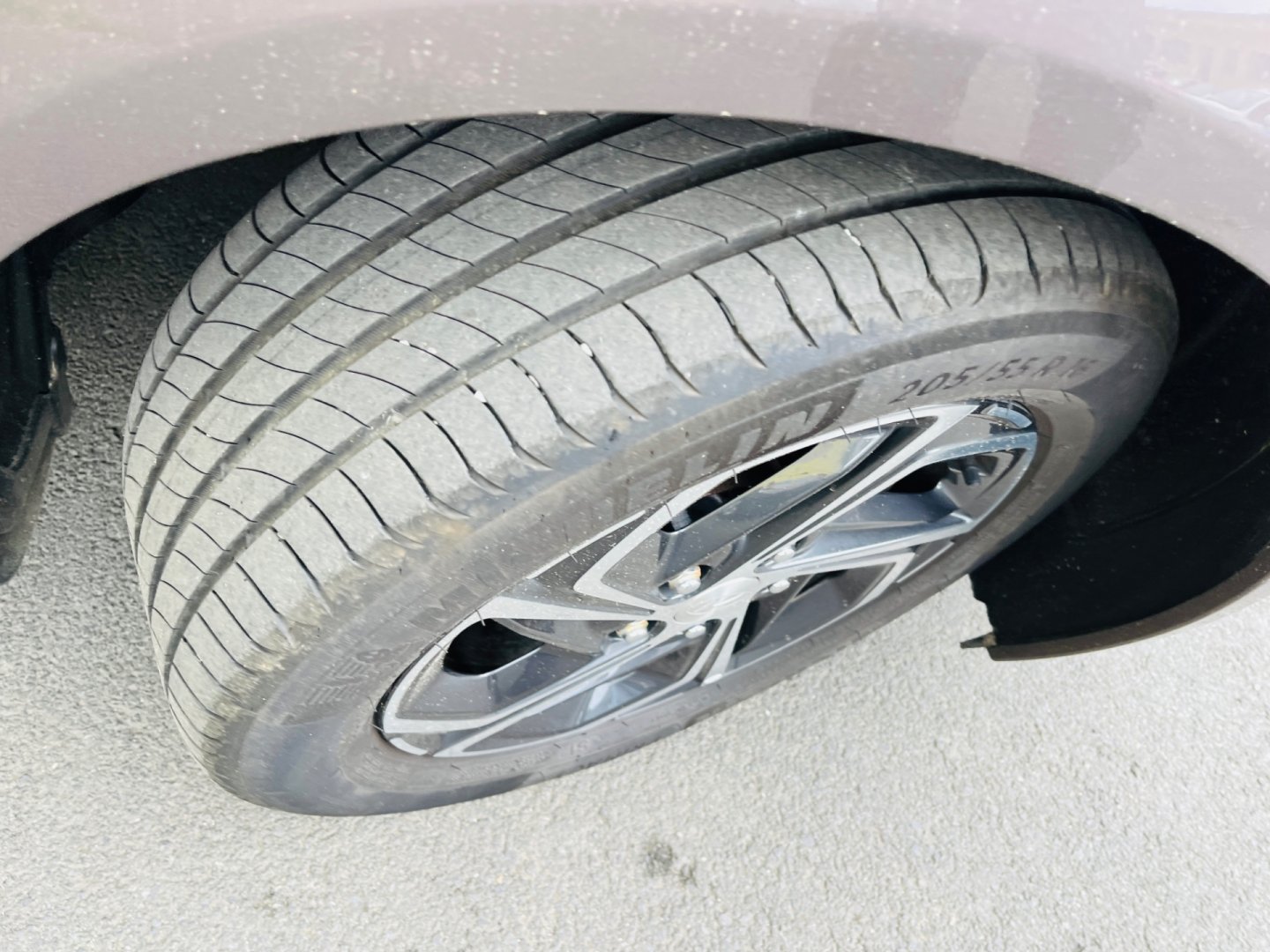 Hyundai ix20 1.6 i BENZÍN 91 kW ALU KOLA