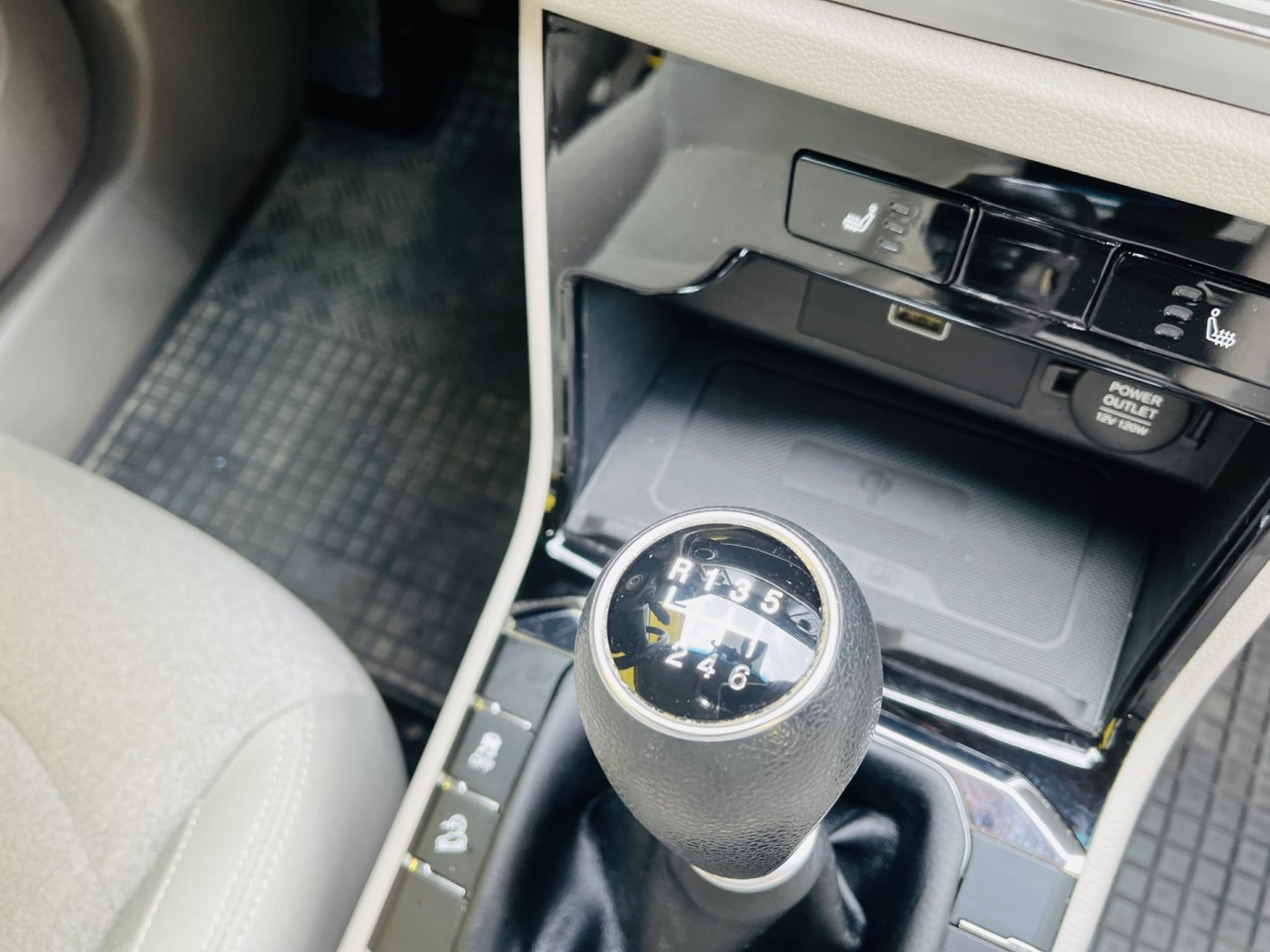 SsangYong Korando 1.5 TGi NAJ 53 TIS KM STYLE+